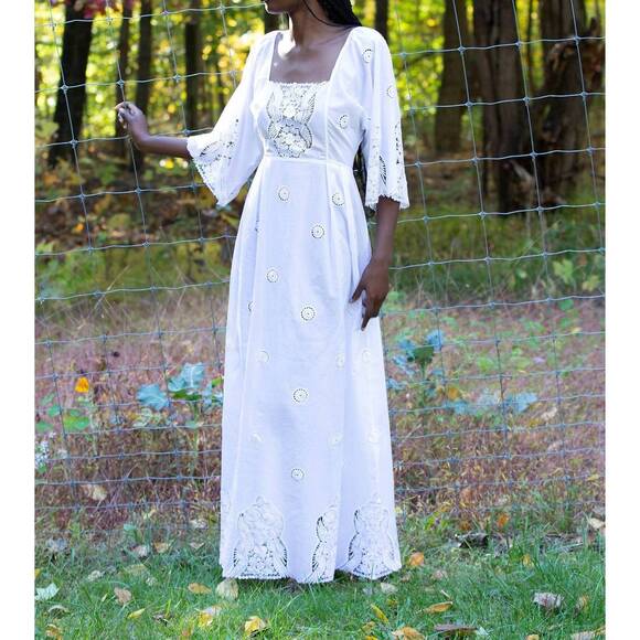 NEW MIGUELINA meredith falcon embroidery dress in pure white - Picture 2 of 2